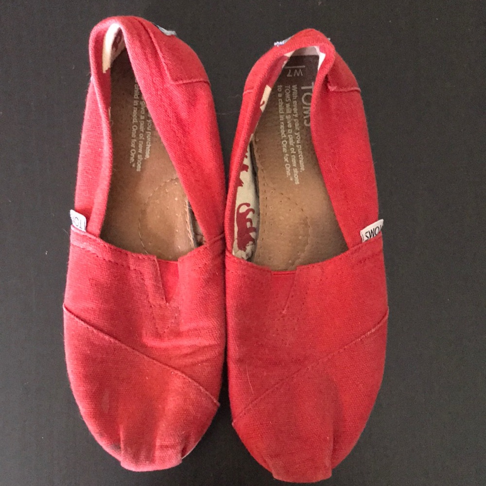 Toms shoes